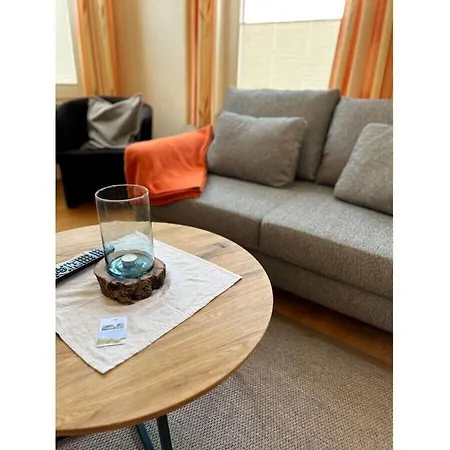別荘 Holiday Apartment With 2 Bedrooms *