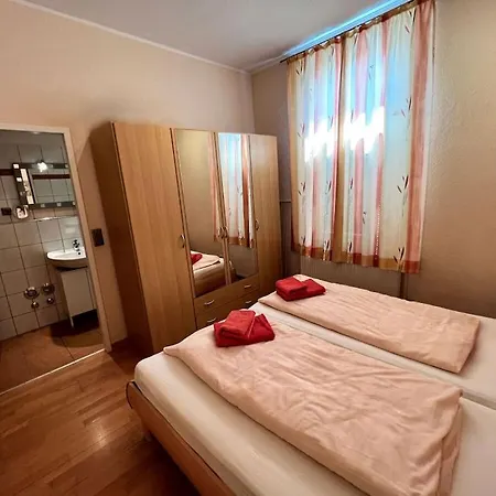Holiday Apartment With 2 Bedrooms ノルダーナイ