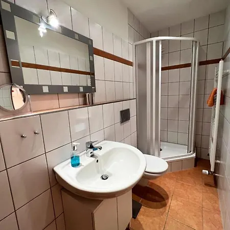Holiday Apartment With 2 Bedrooms